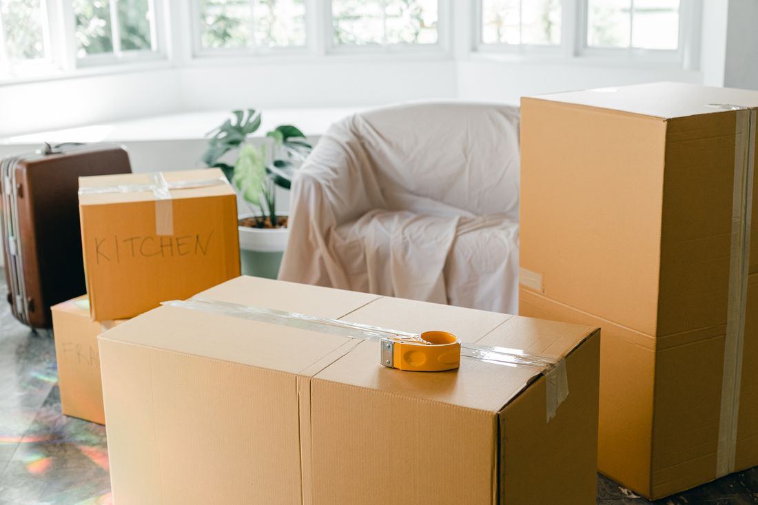 Koli nasıl paketlenir? Odalara göre rehber
